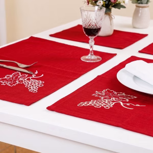 Tovagliette per ristorante colore rosso