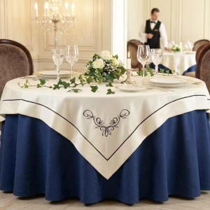 TOVAGLIA BLU ROYAL CON COPRIMACCHIA PERSONALIZZATO